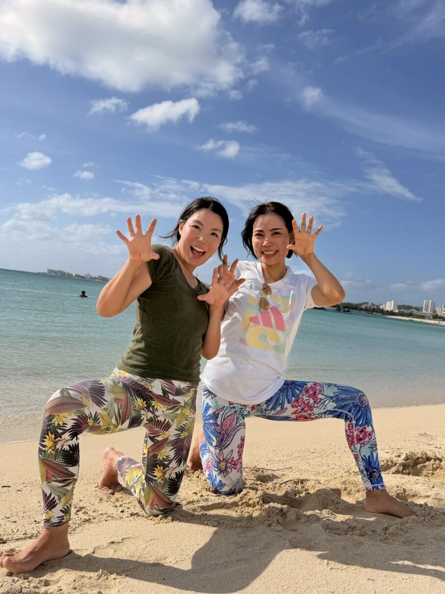 シーサーのポーズ